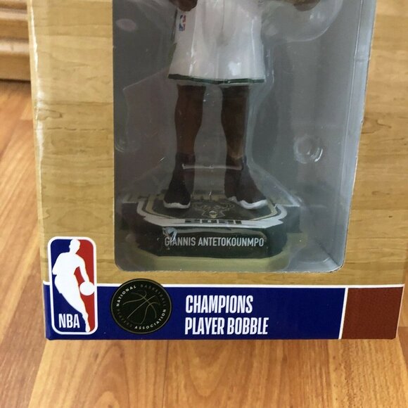 2021 BUCKS GIANNIS ANTETOKOUNMPO NBA CHAMPS TROPHY BOBBLEHEAD FOCO NIB - In Hand - Picture 3 of 10